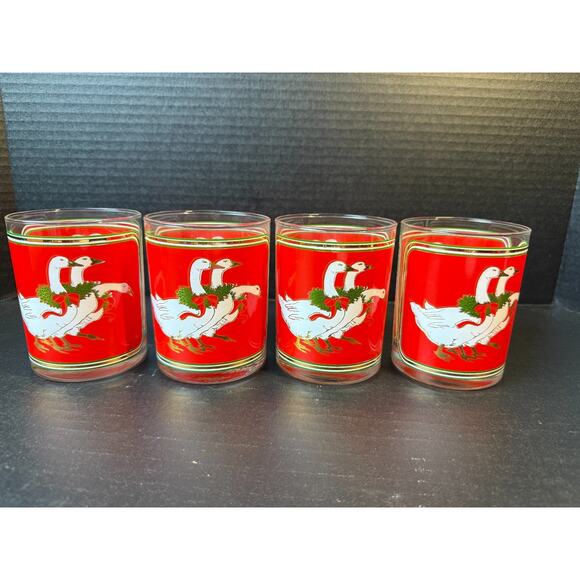 Culver Holly Goose Glasses Holiday Old Fashion Christmas Eggnog (4/14oz) w/Box - Picture 3 of 15